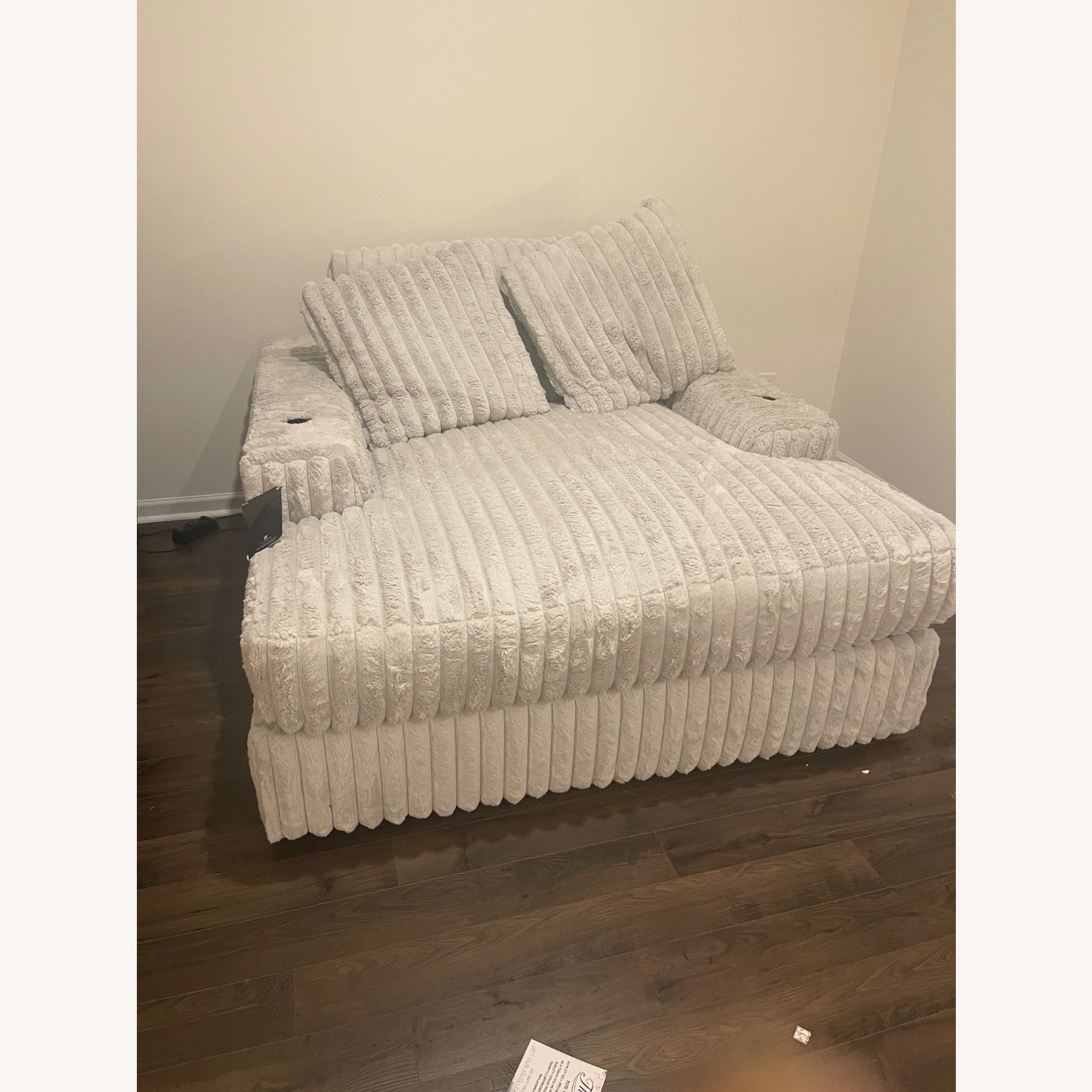 Grey Oversized Chair With Pillows  - image-4
