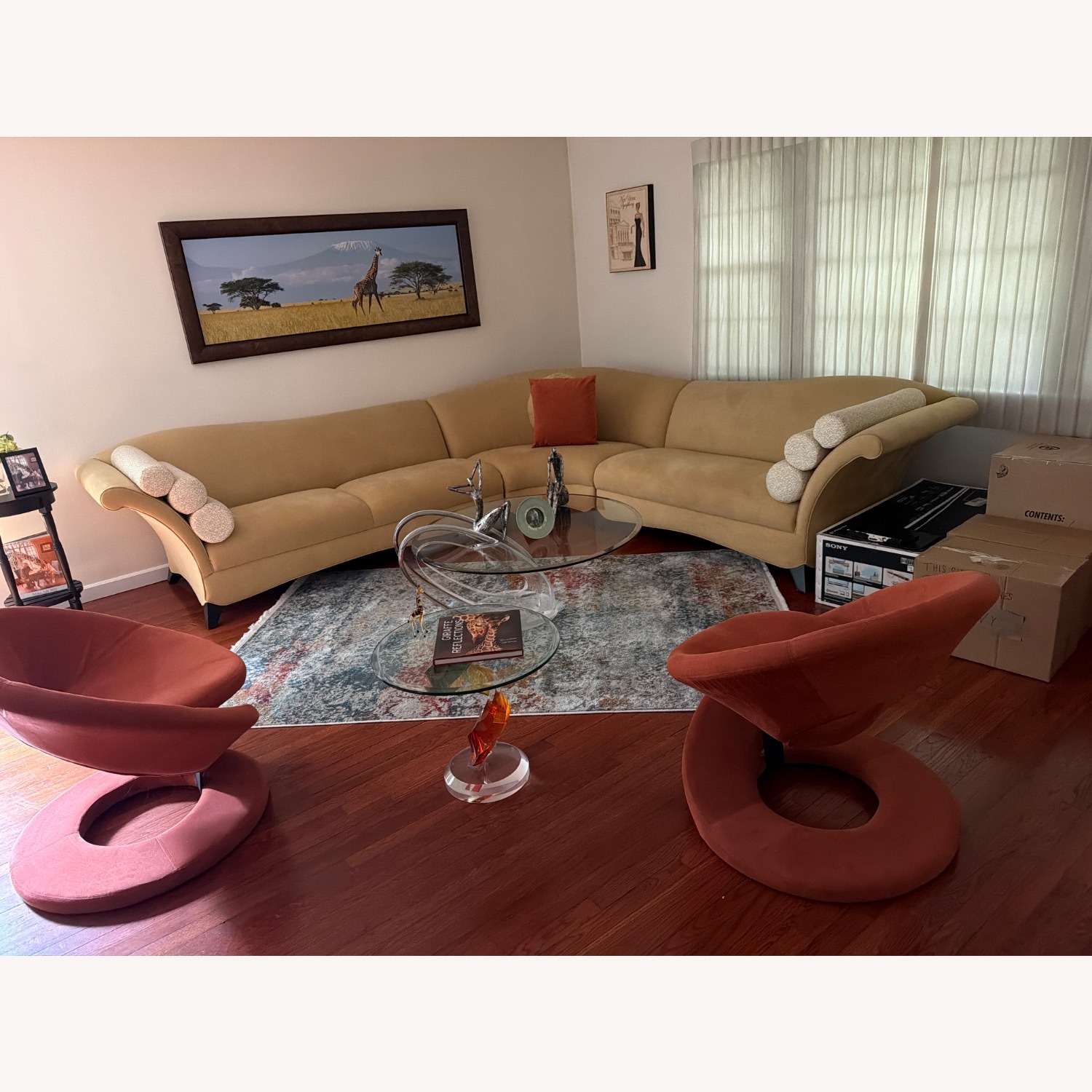 Vintage Timeless Sectional - image-5