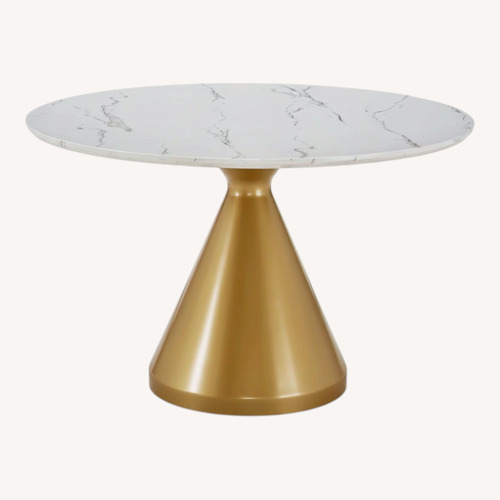 Used Wayfair Coffee Table for sale on AptDeco