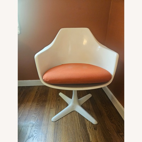 Used Vintage/Antique White Dining Chairs for sale on AptDeco