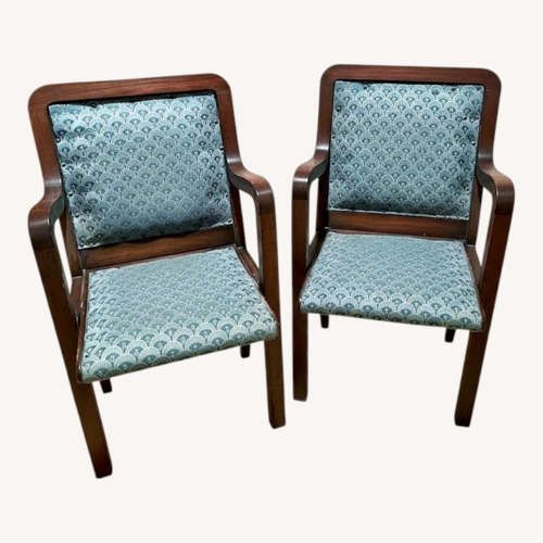 Used Shakespeare Folding Theater Chair for sale on AptDeco
