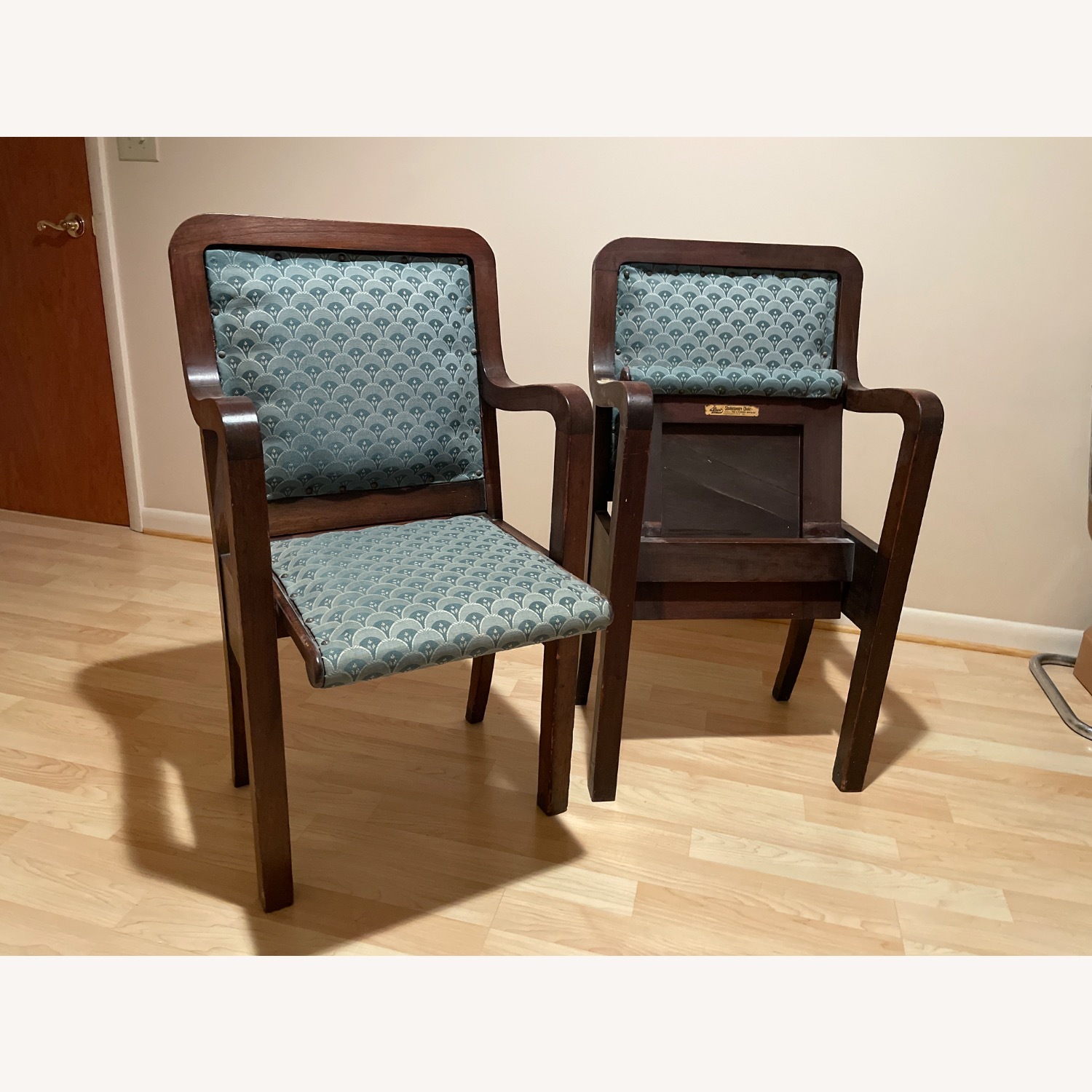 Shakespeare Folding Theater Chair - image-2