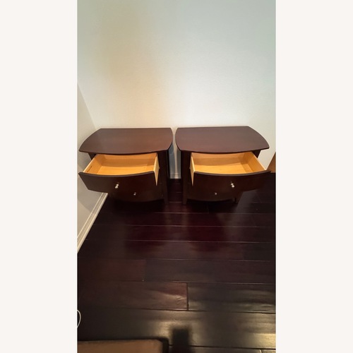 Used Thomasville Furniture Industries Side Table for sale on AptDeco