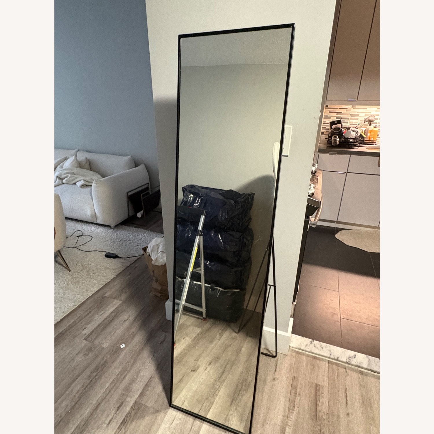 IKEA KARMSUND Black Mirror - image-1