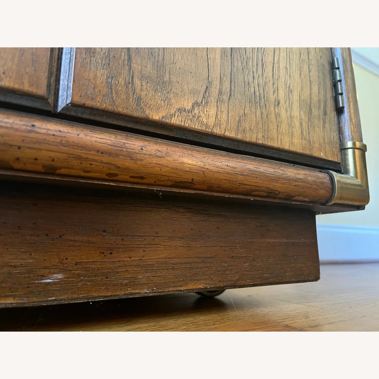 Drexel Heritage Accolade Dry Bar Cabinet - image-19