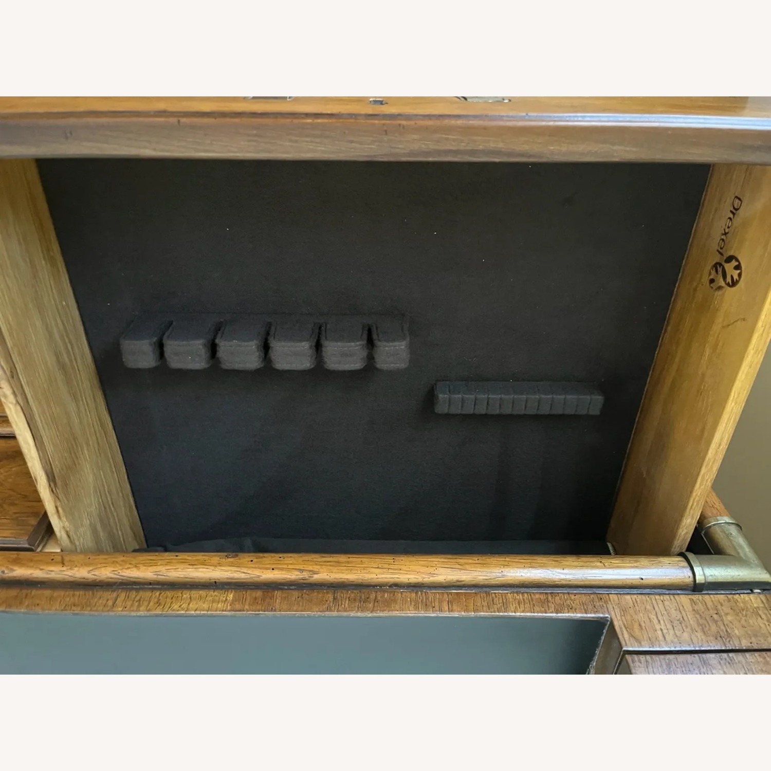 Drexel Heritage Accolade Dry Bar Cabinet - image-18