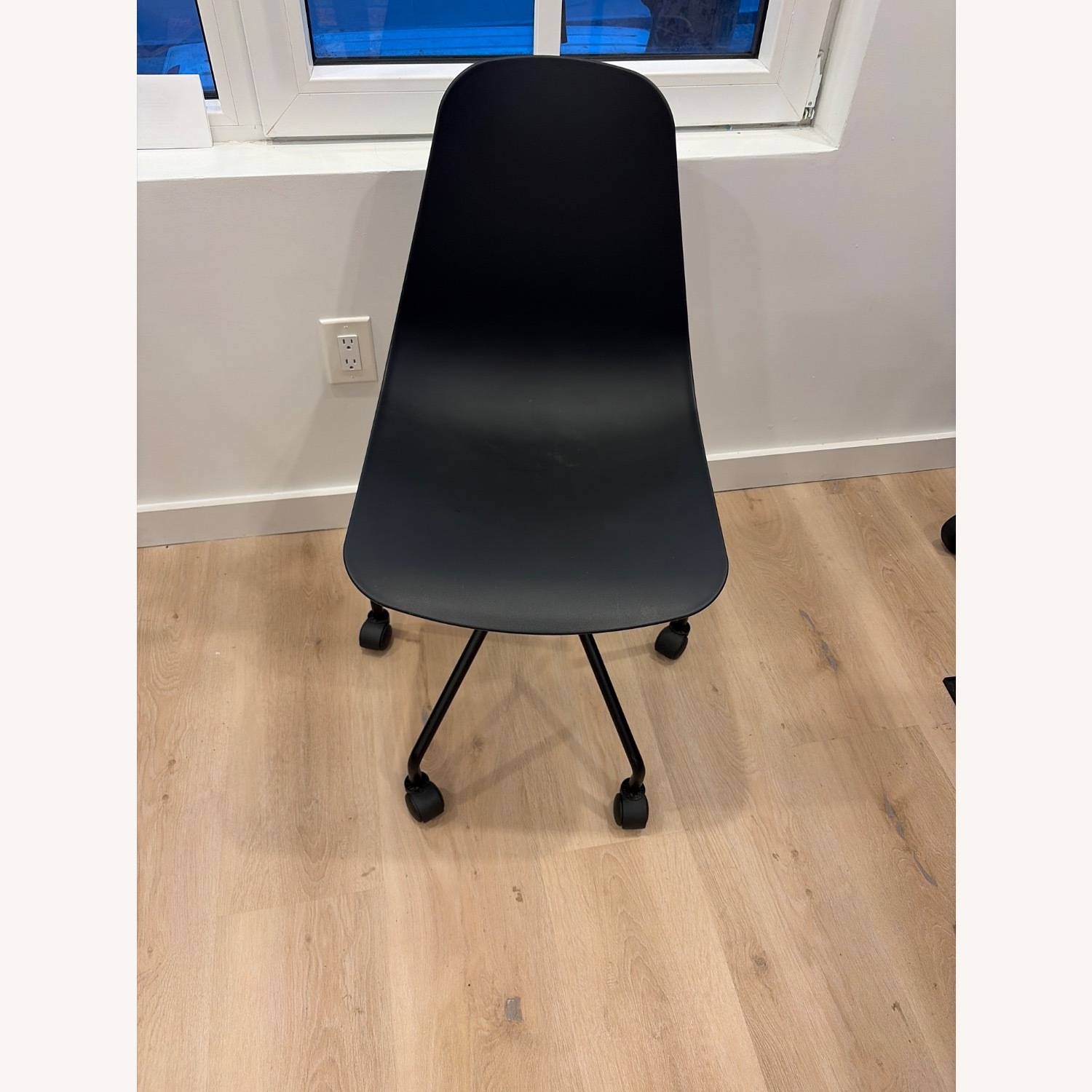 Article Black Office Chair - image-2