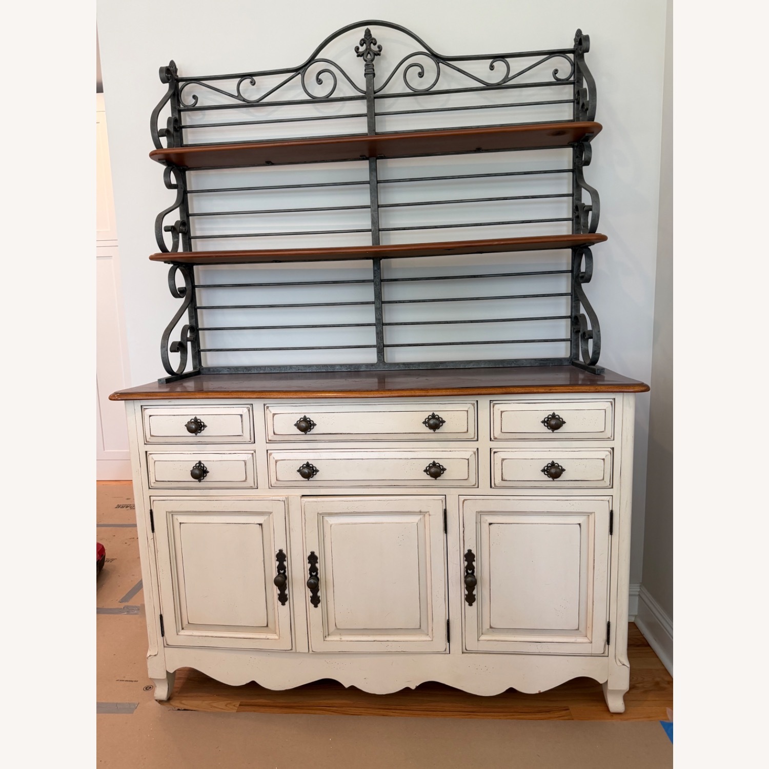 French Country Style Drexel Buffet & Hutch - image-1
