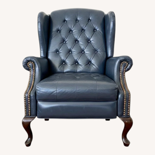 Used Vintage/Antique Recliner for sale on AptDeco