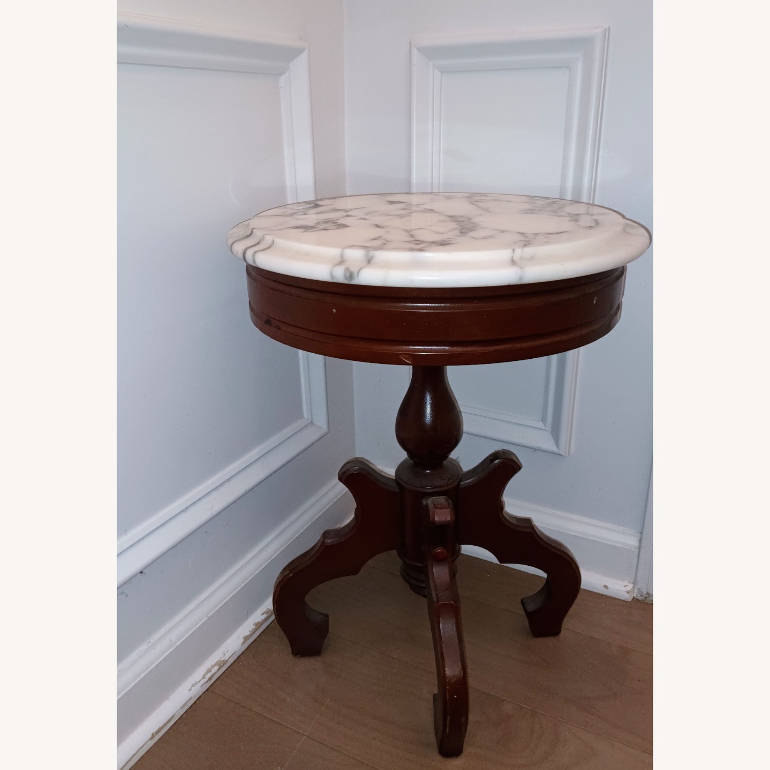 Vintage/Antique Finds White Marble Side Table - image-4