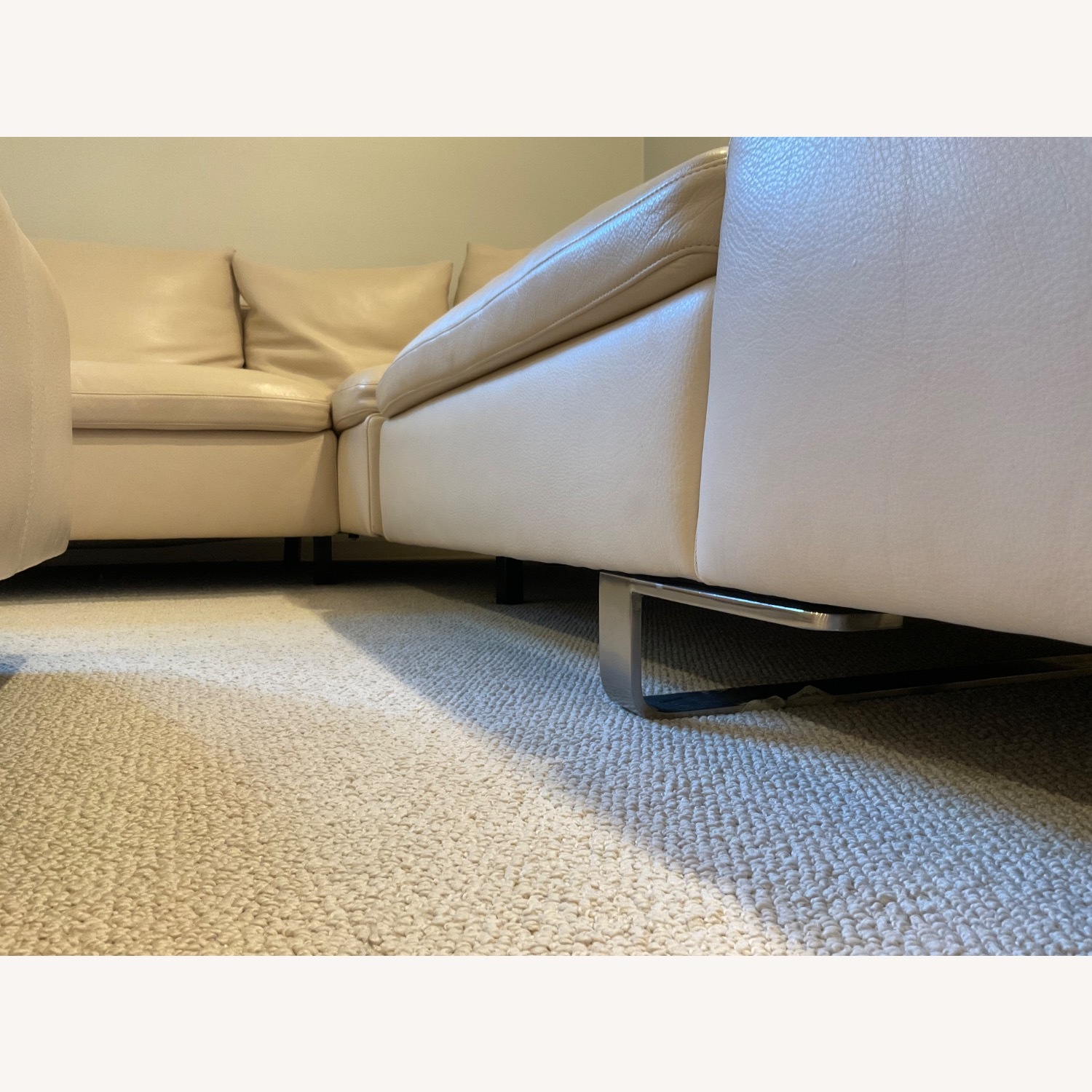 Natuzzi Italia Dove Sectional Sofa and Ottoman - image-5