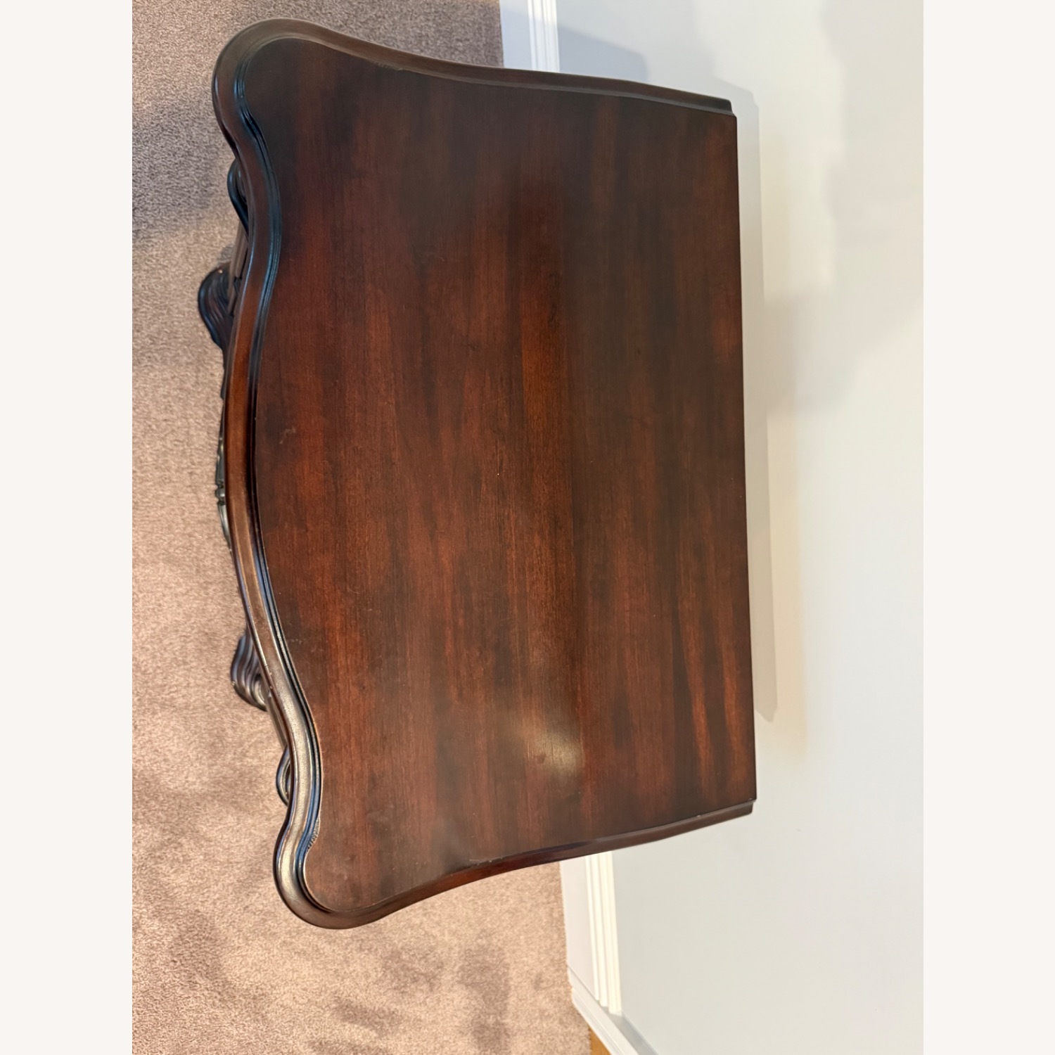 Raymour & Flanigan Pair of Nightstands - image-6