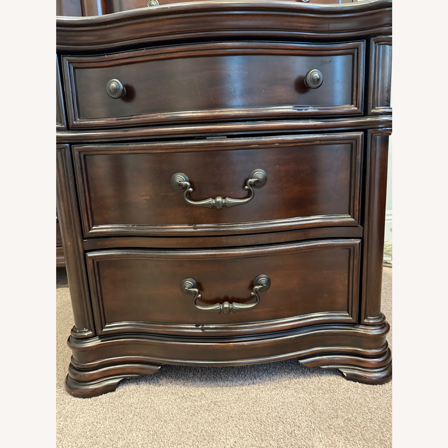Raymour & Flanigan Pair of Nightstands - image-2