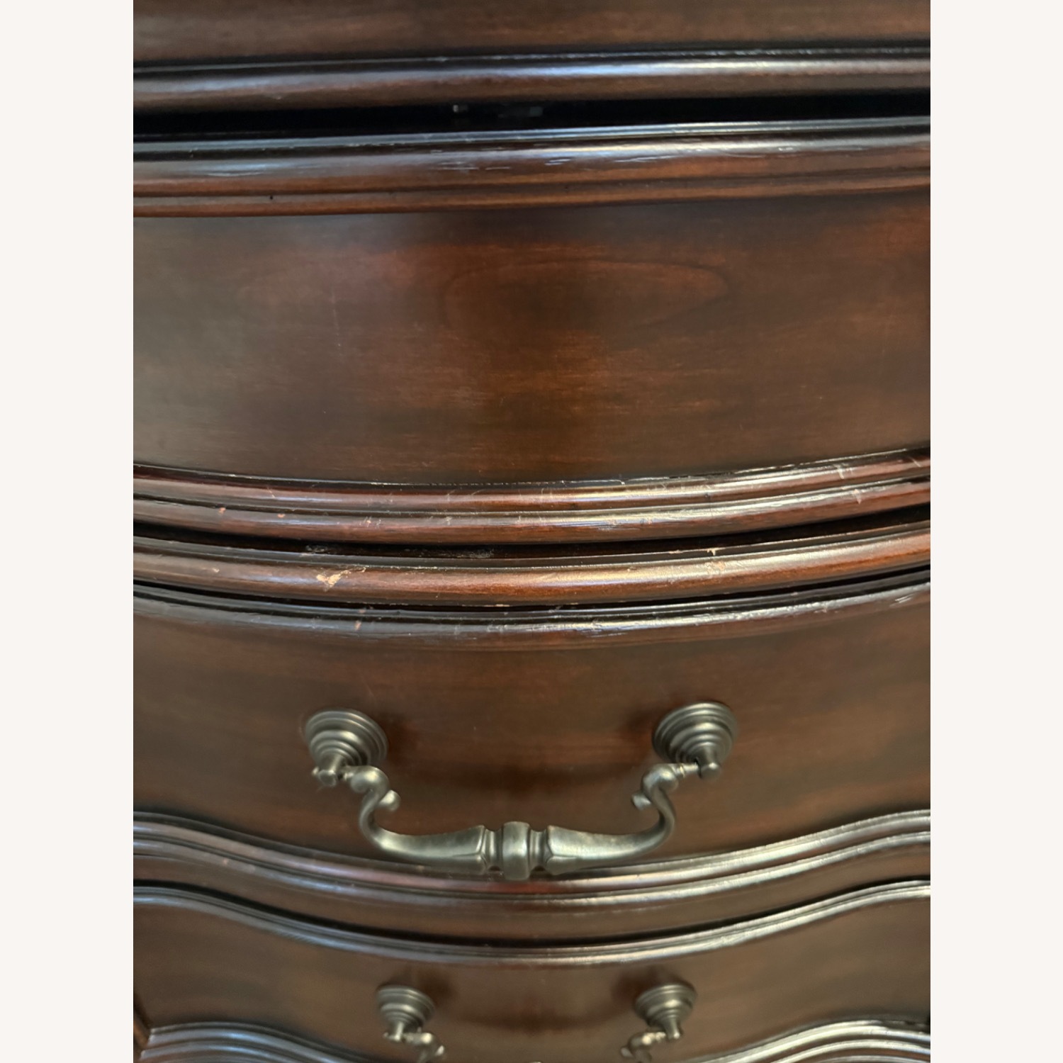 Raymour & Flanigan Pair of Nightstands - image-3