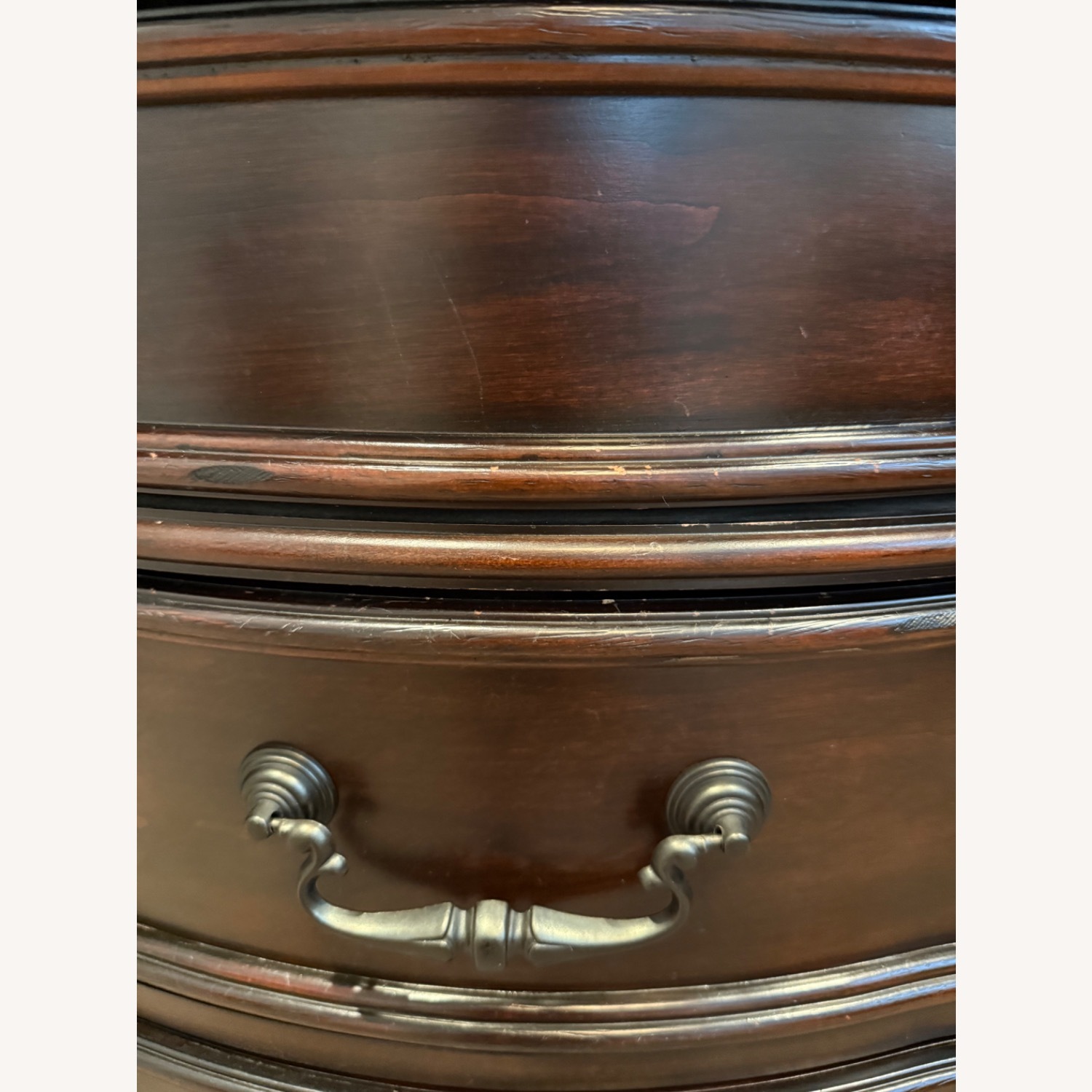 Raymour & Flanigan Pair of Nightstands - image-4