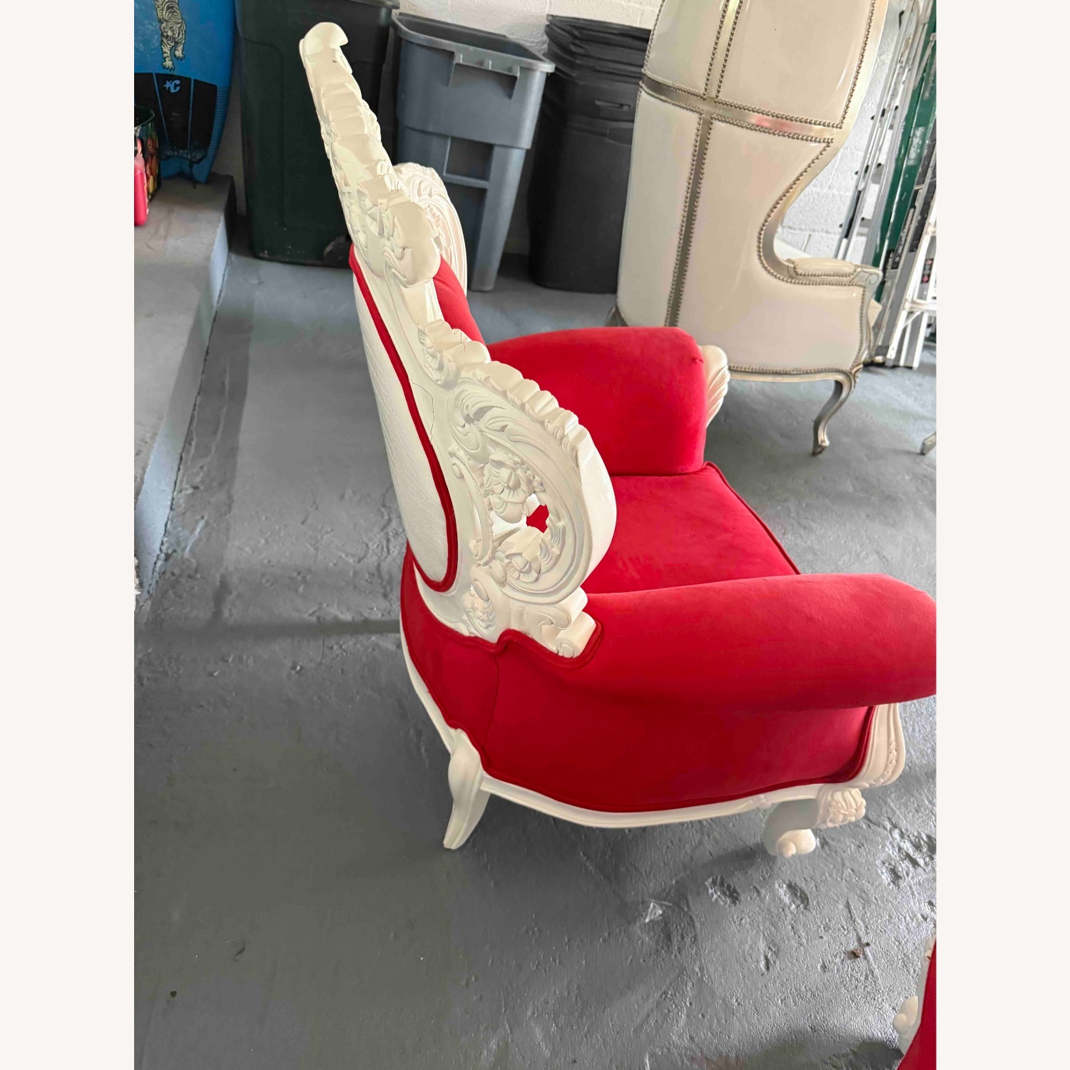 Royal Throne Chair Red Suede & White Frame - image-3