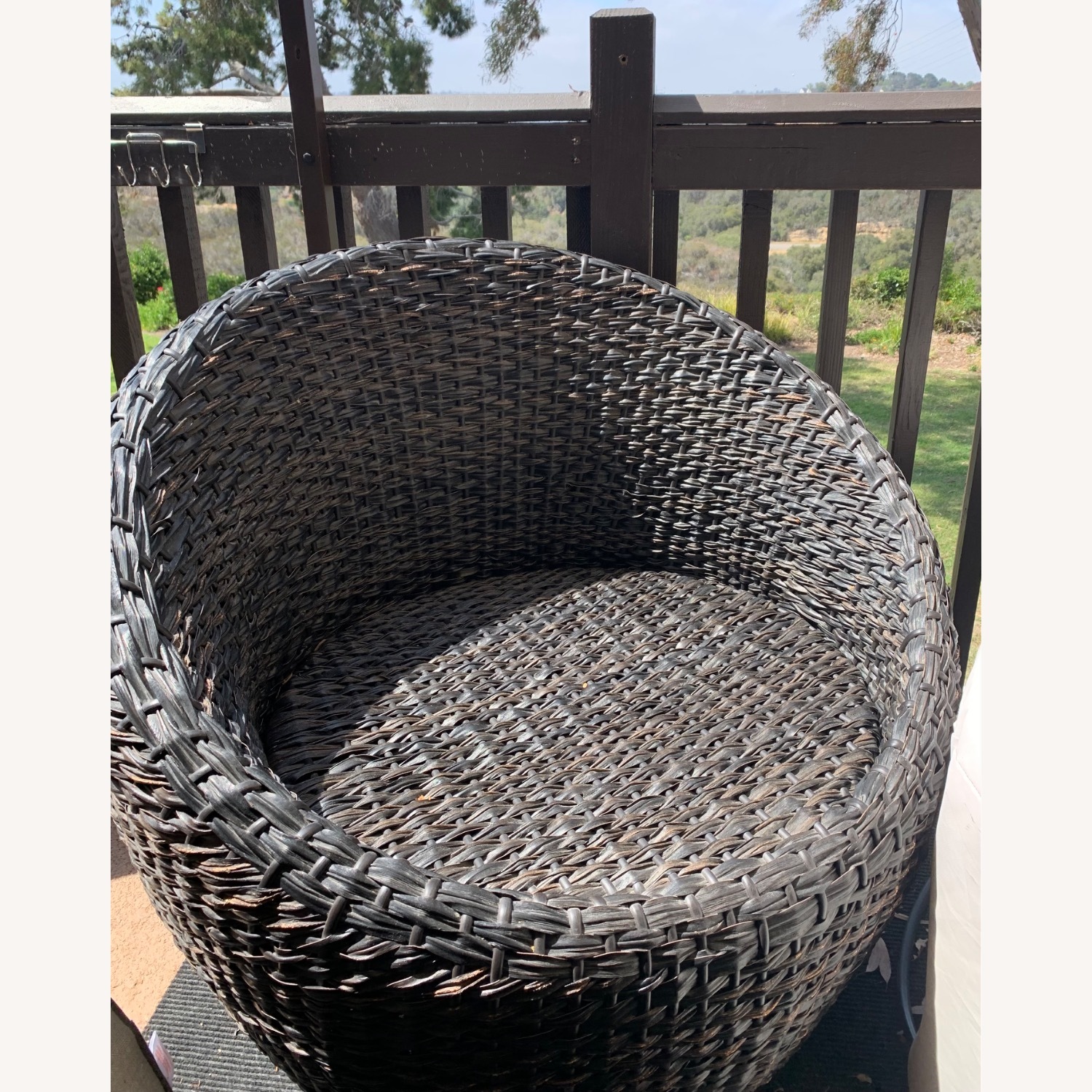 Outdoor Swivel Chair Set + Table - image-8