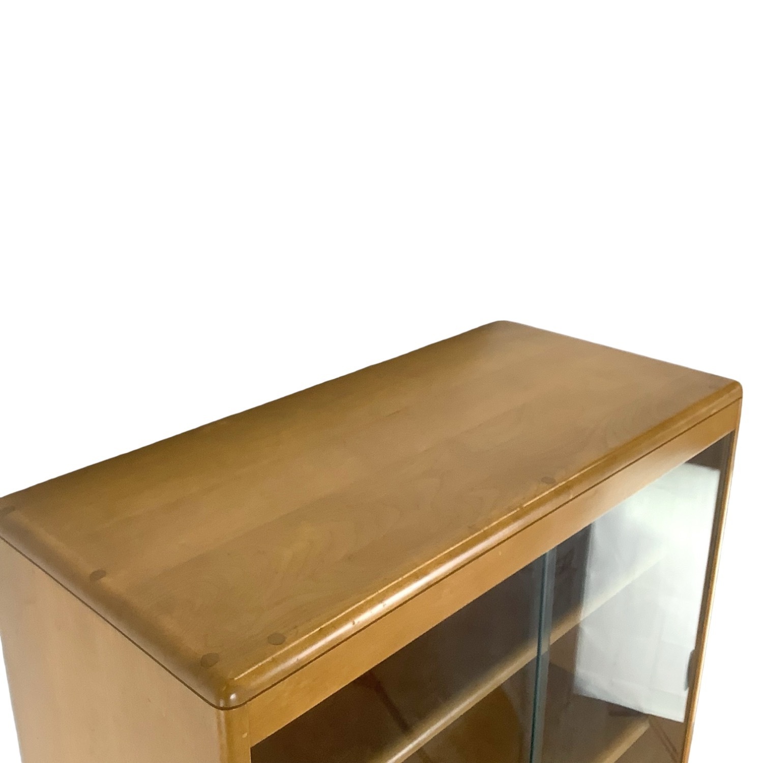 Heywood-Wakefield Display Cabinet Wheat - image-8