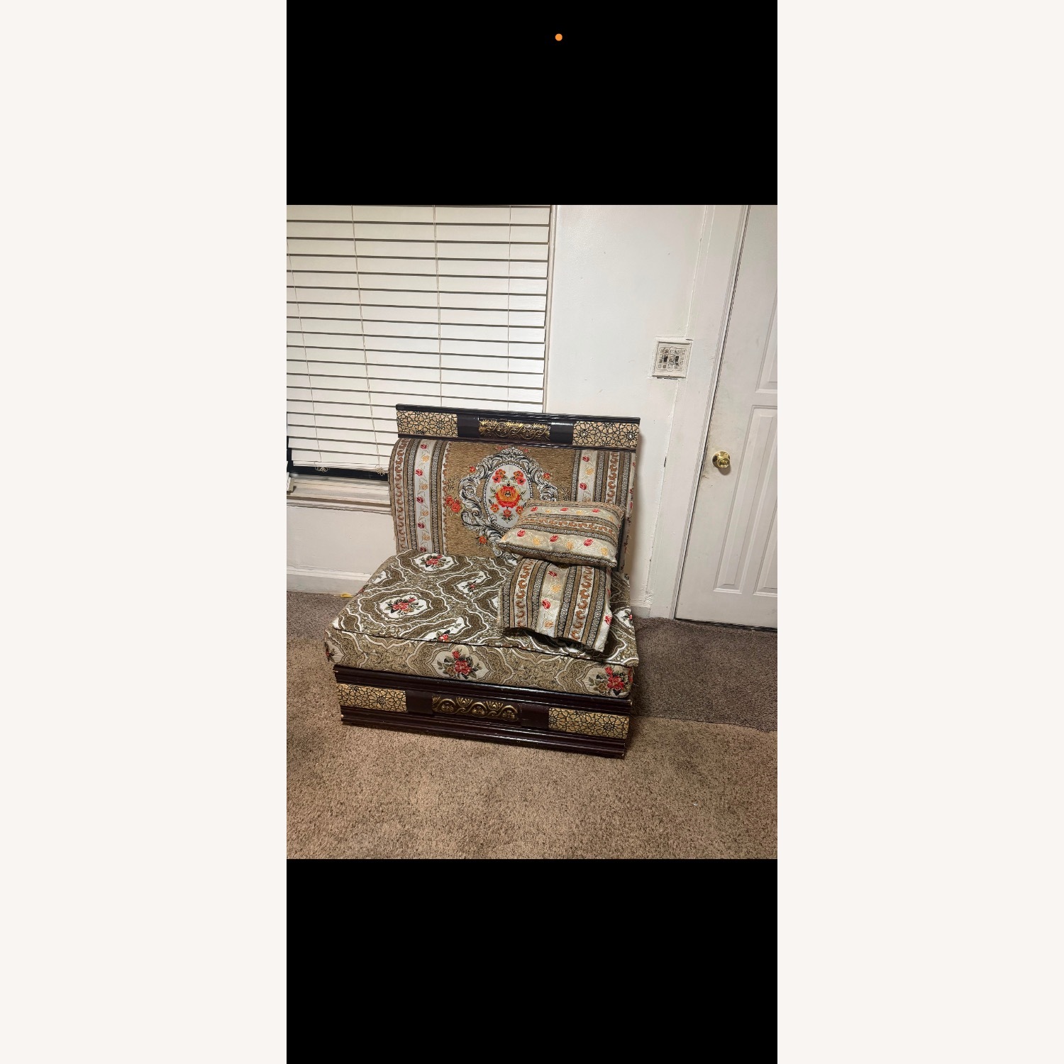 Majlis Arabic Couch  - image-1