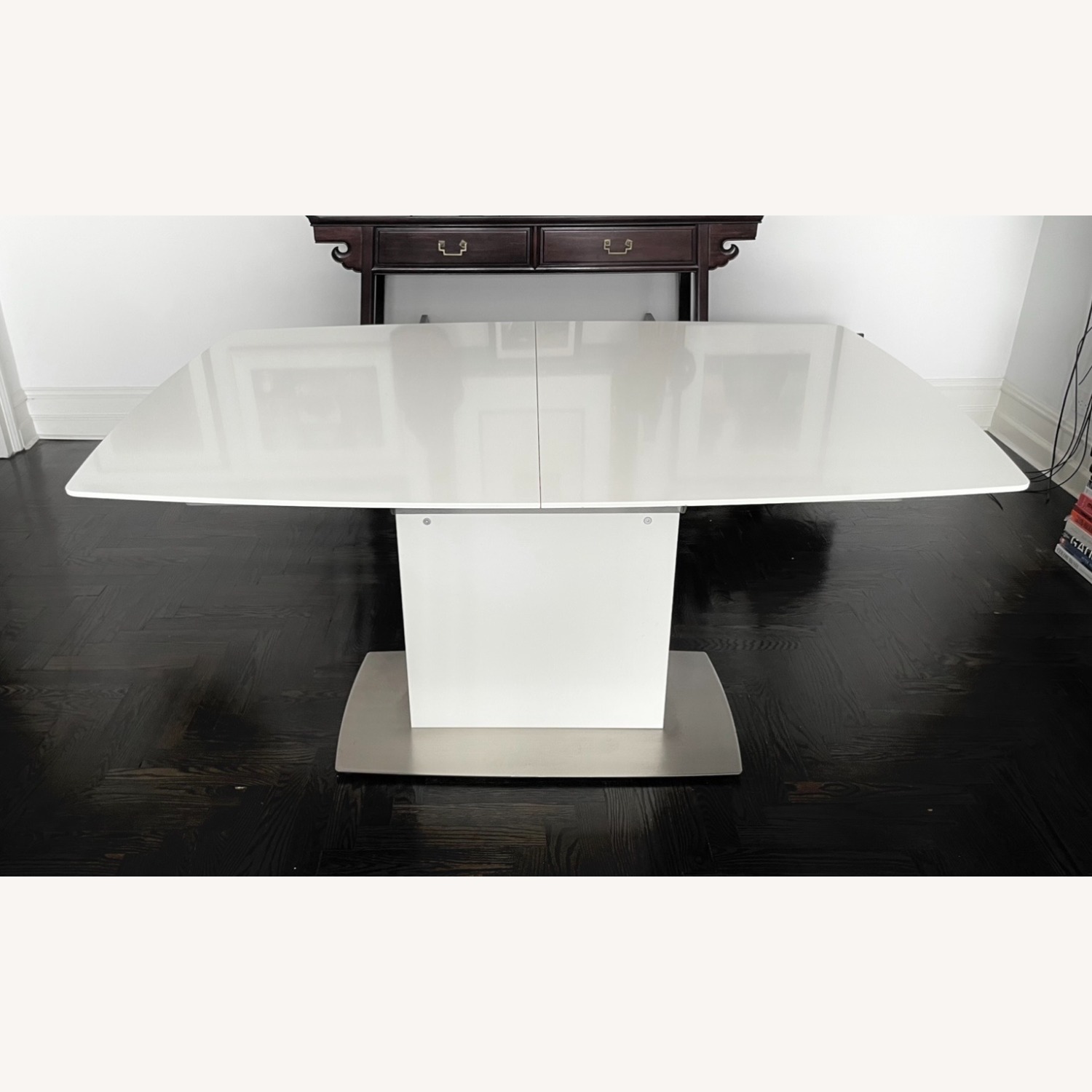  BoConcept Milano Extendable Dining Table - image-1