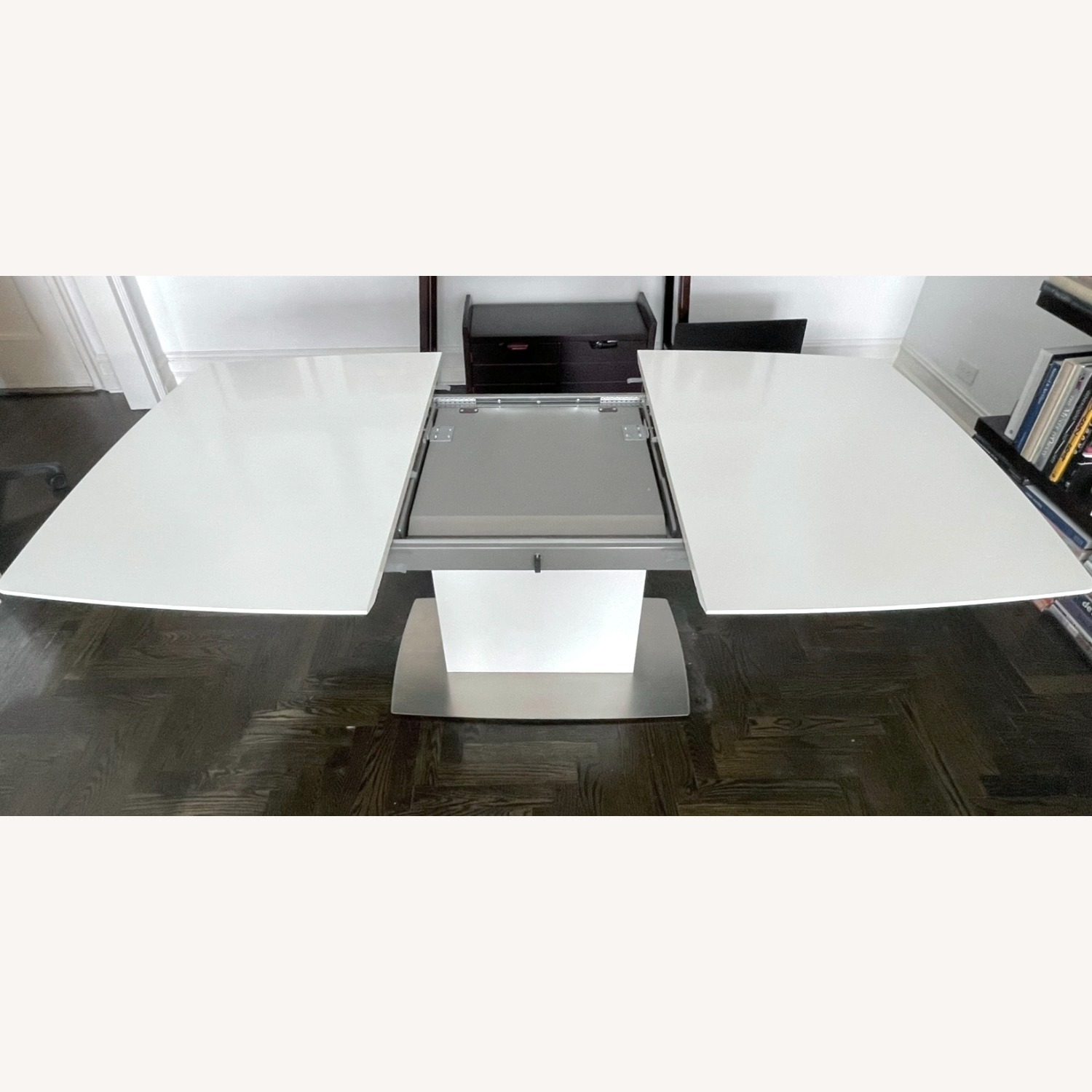  BoConcept Milano Extendable Dining Table - image-5