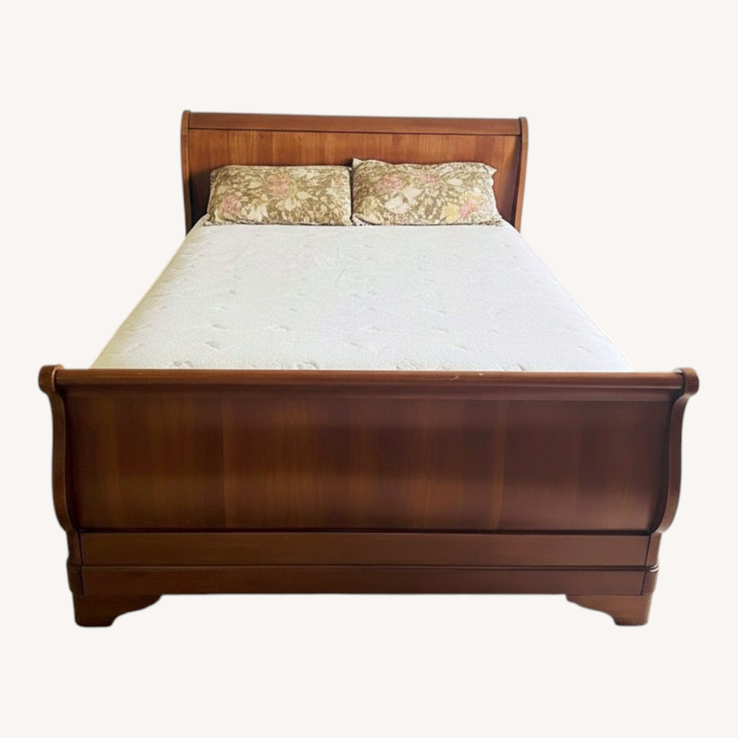 Grange Solid Wood Queen Sleigh Bed - image-0