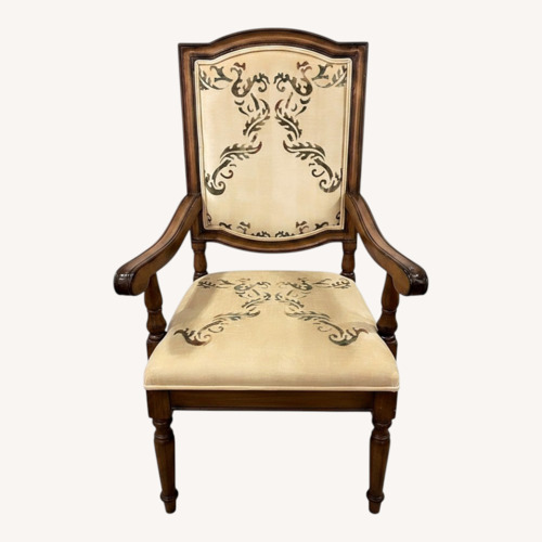 Used Vintage/Antique Dining Chairs for sale on AptDeco