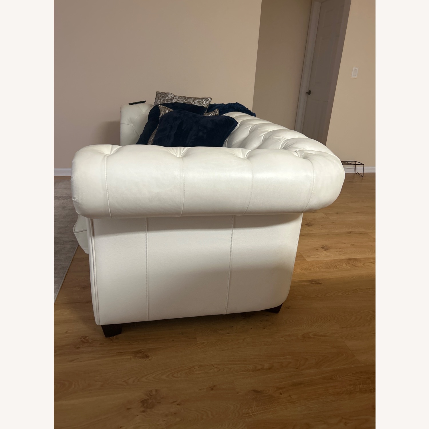 White Leather 2 Seater Sofa - image-3