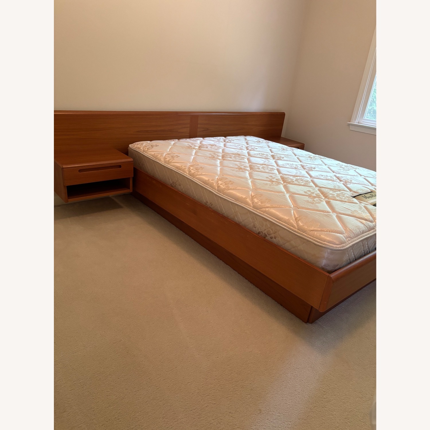 Mid-Century Modern Queen Bed - image-5