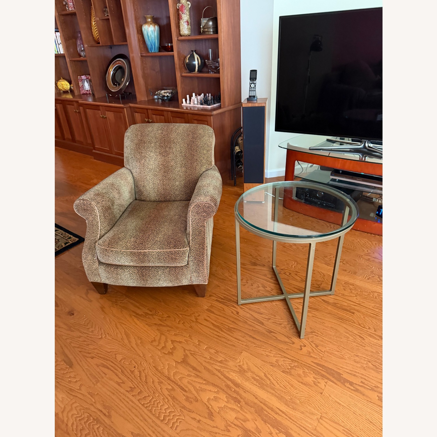 Leopard Velet Chair - image-2