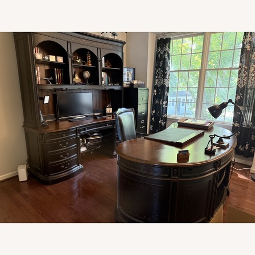 Used Hooker Furniture Co.Office Furniture for sale on AptDeco