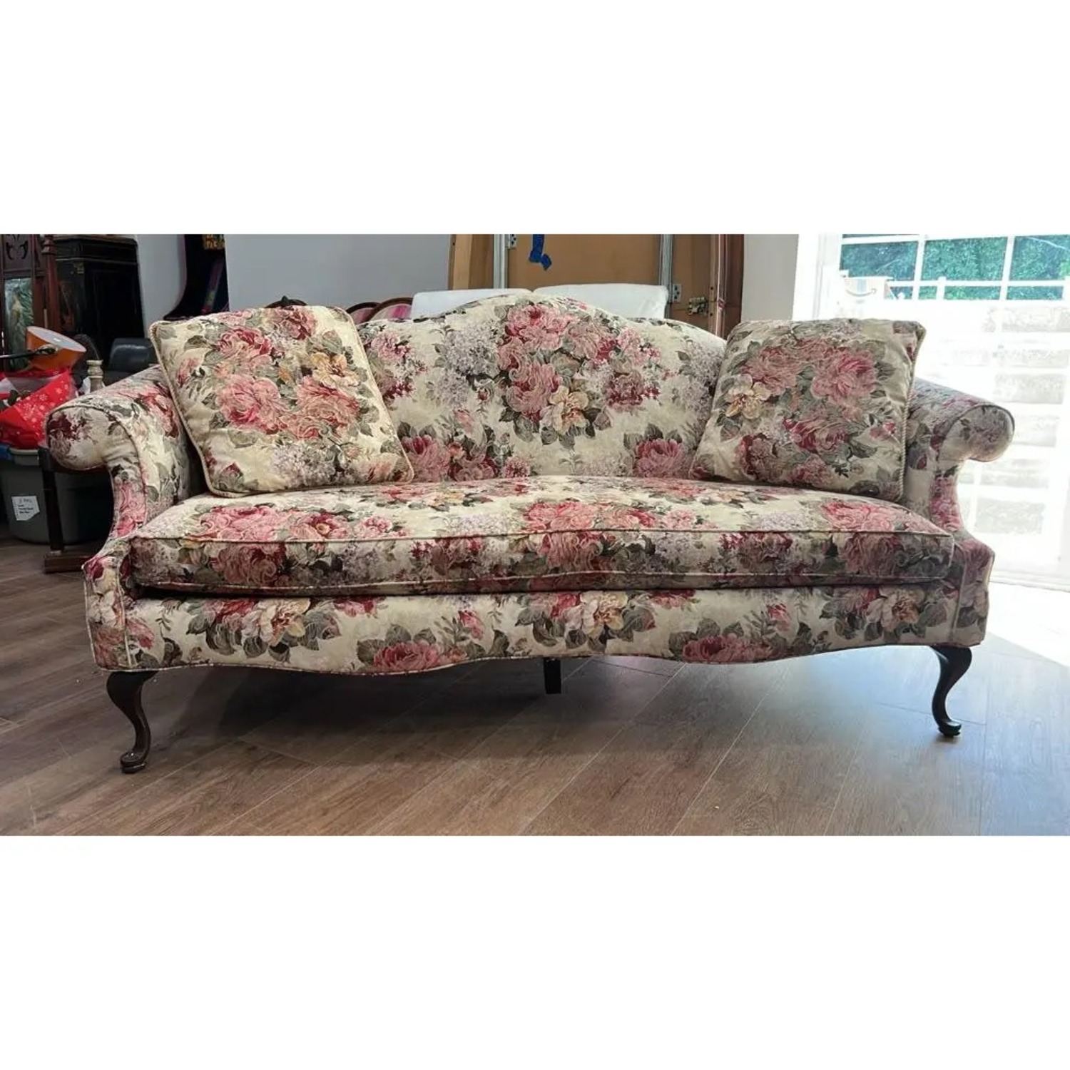 Vintage Floral Sofa Carved Claw and Ball Feet - image-2