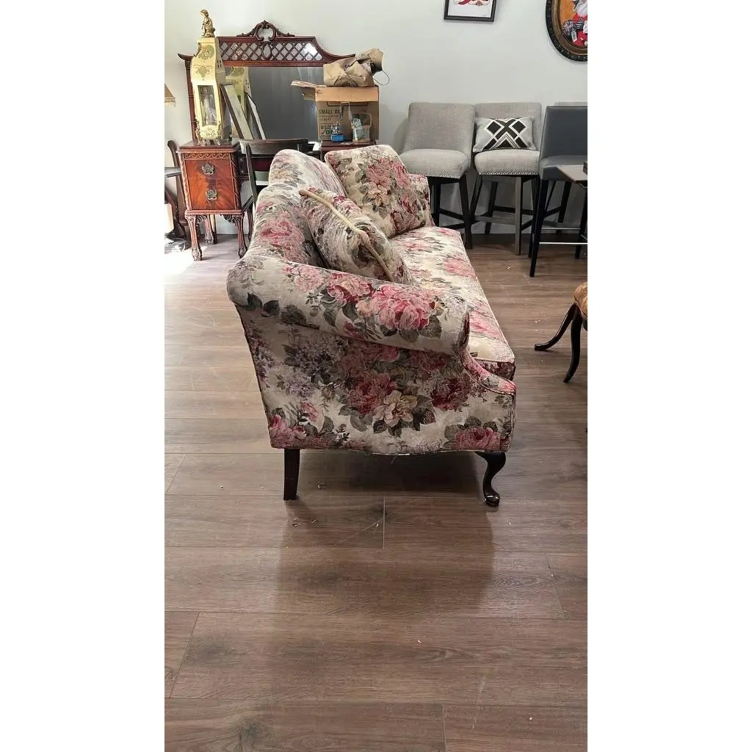 Vintage Floral Sofa Carved Claw and Ball Feet - image-5