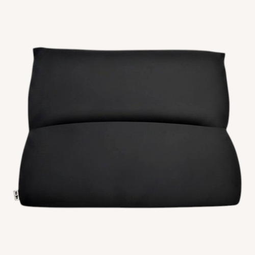 Used Yogibo Double Max Beanbag for sale on AptDeco