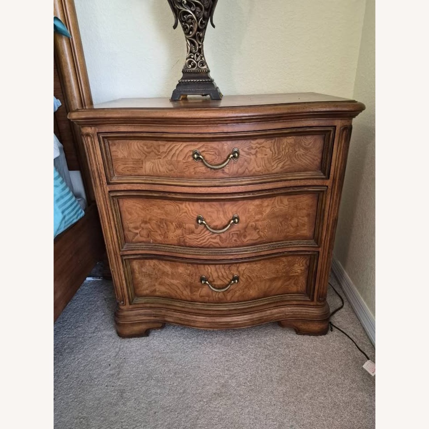 Vintage Thomasville BurlWood Dresser and Nightstands - image-7
