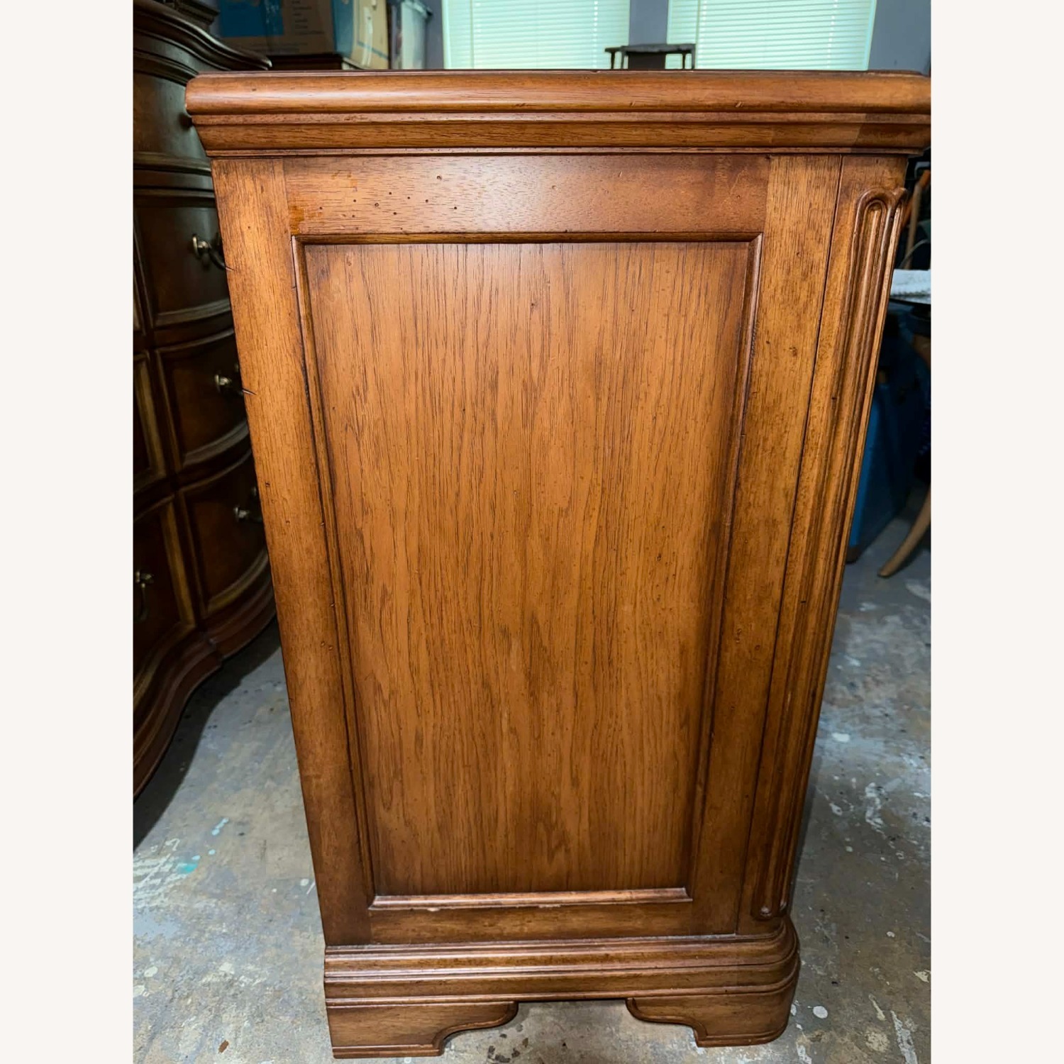 Vintage Thomasville BurlWood Dresser and Nightstands - image-23