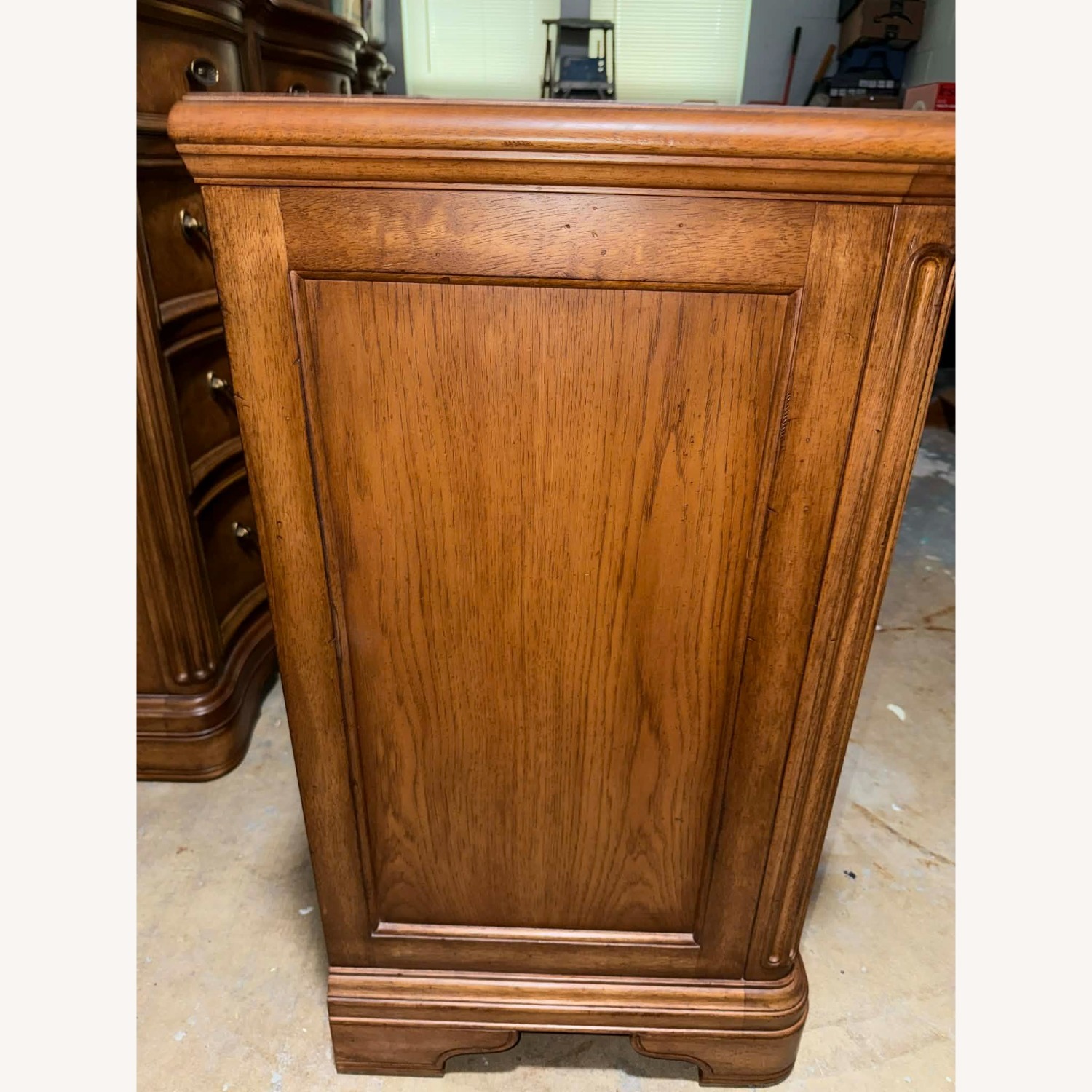 Vintage Thomasville BurlWood Dresser and Nightstands - image-28