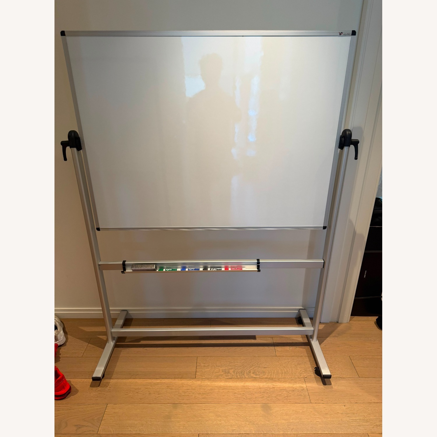 VizPro White Magnetic Board - image-3