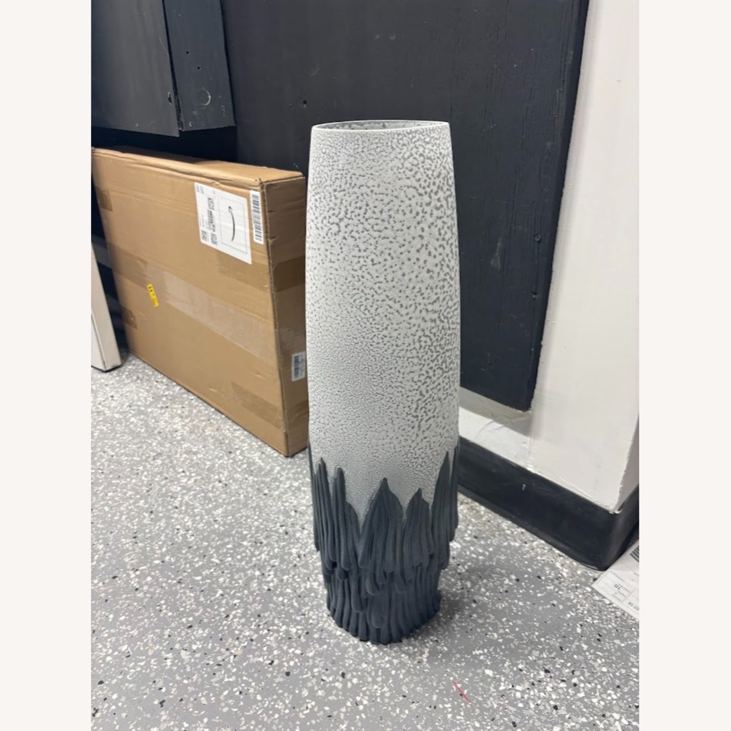 L’Objet Haas Mojave Vase - image-3