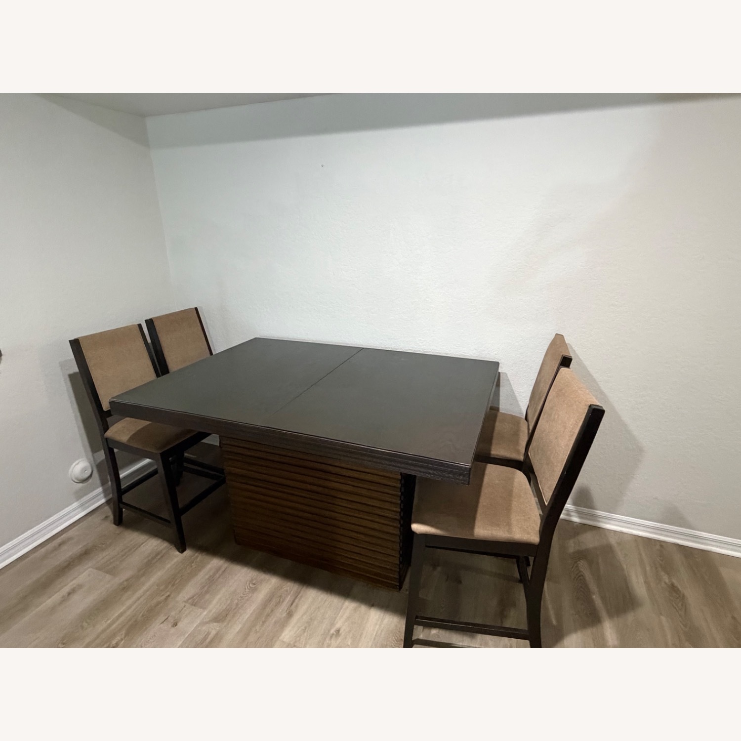 Dining Table with 4 Chairs - image-2