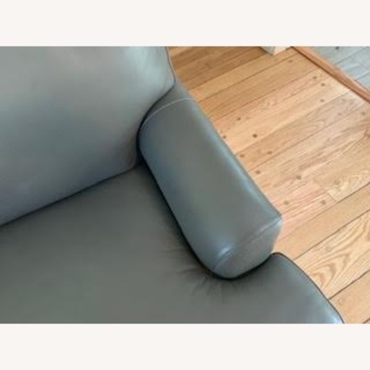 Bassett Light Gray Leather Sleeper Sofa - image-3
