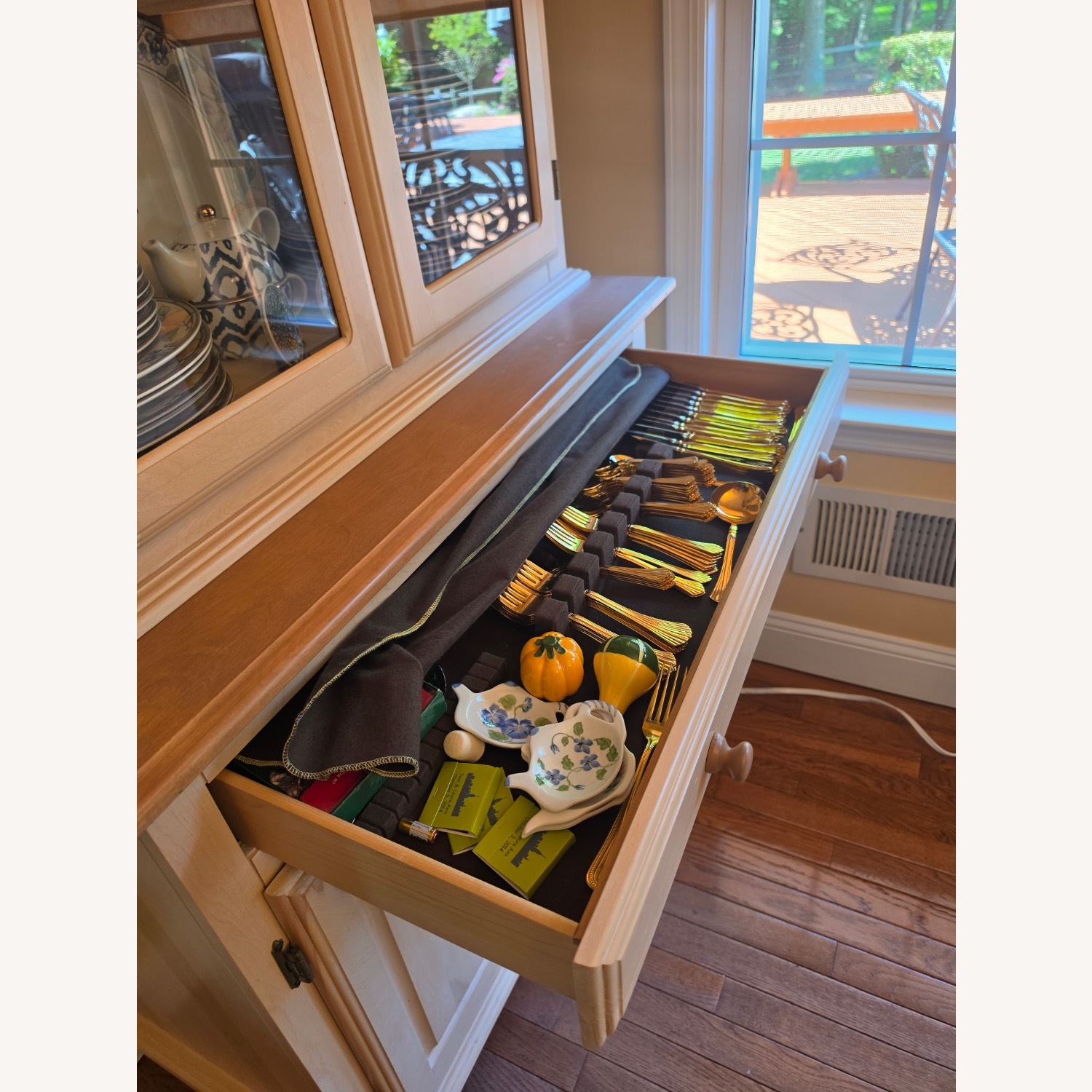 Canadel Natural Wood Hutch - image-8