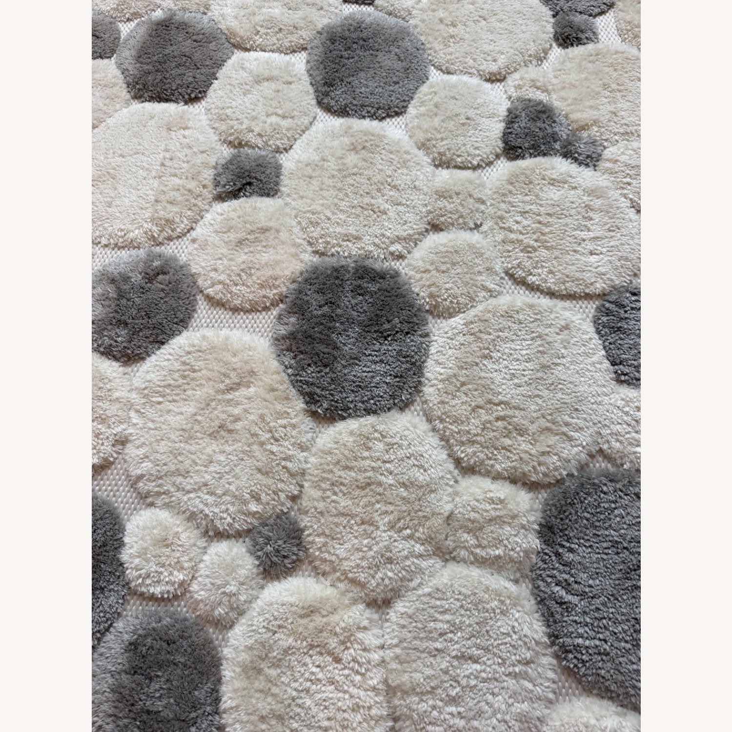 Home Depot Area Rug 5' x 7.6' - image-3