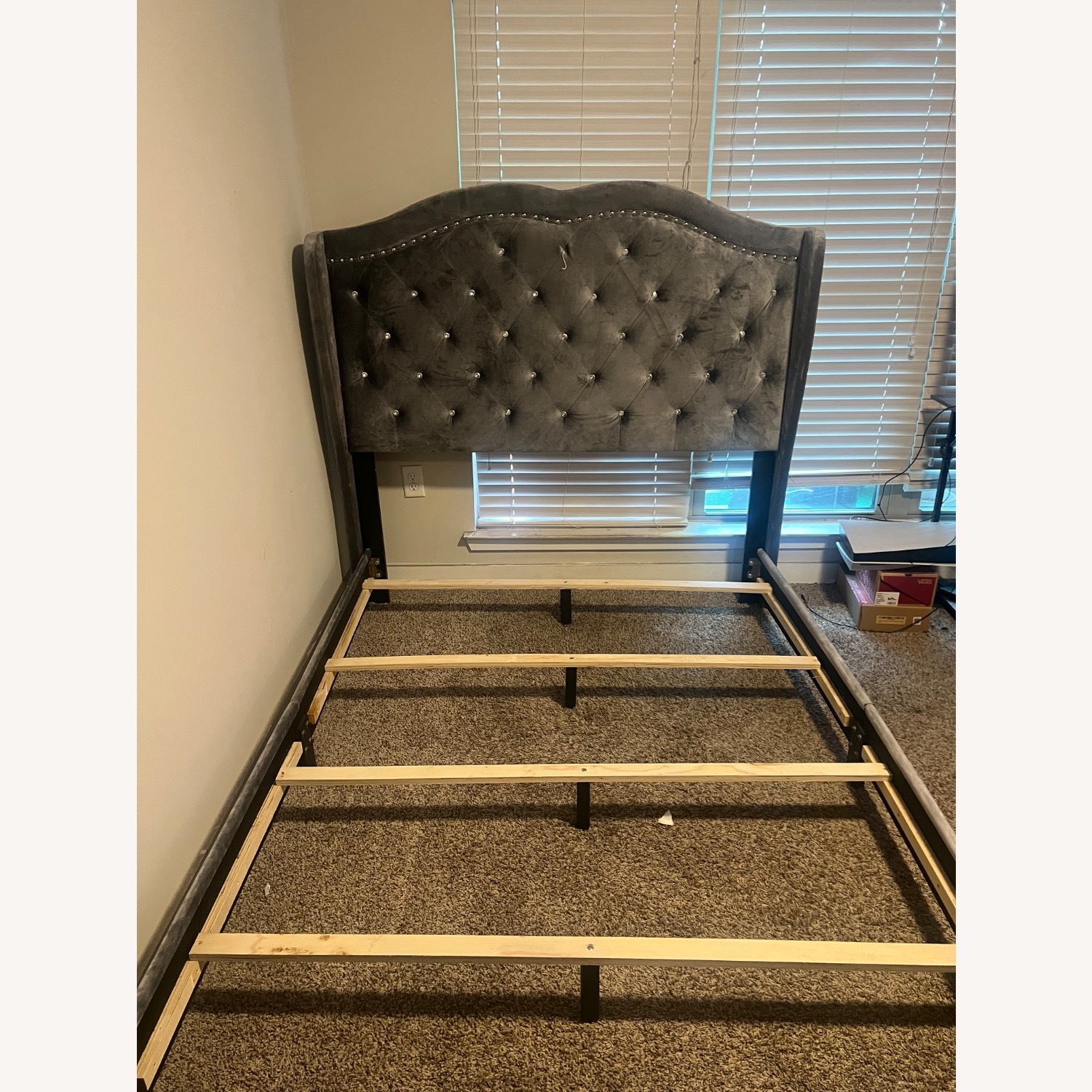 Dark Grey Glam Full Size Bed - image-2