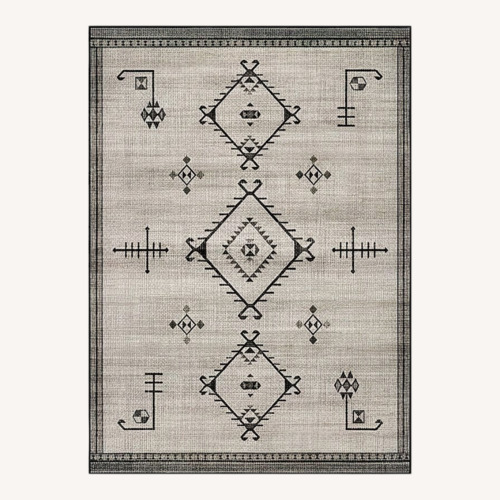 Used Ruggable Light Gray Area Rug 8' x 10' for sale on AptDeco