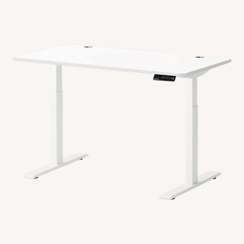 Used Electronic Standing Desk for sale on AptDeco