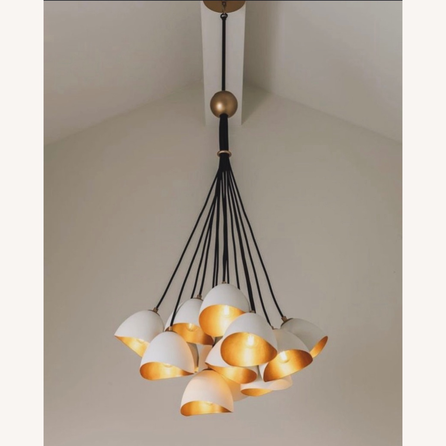 Hinkley Nula Chandelier - image-1
