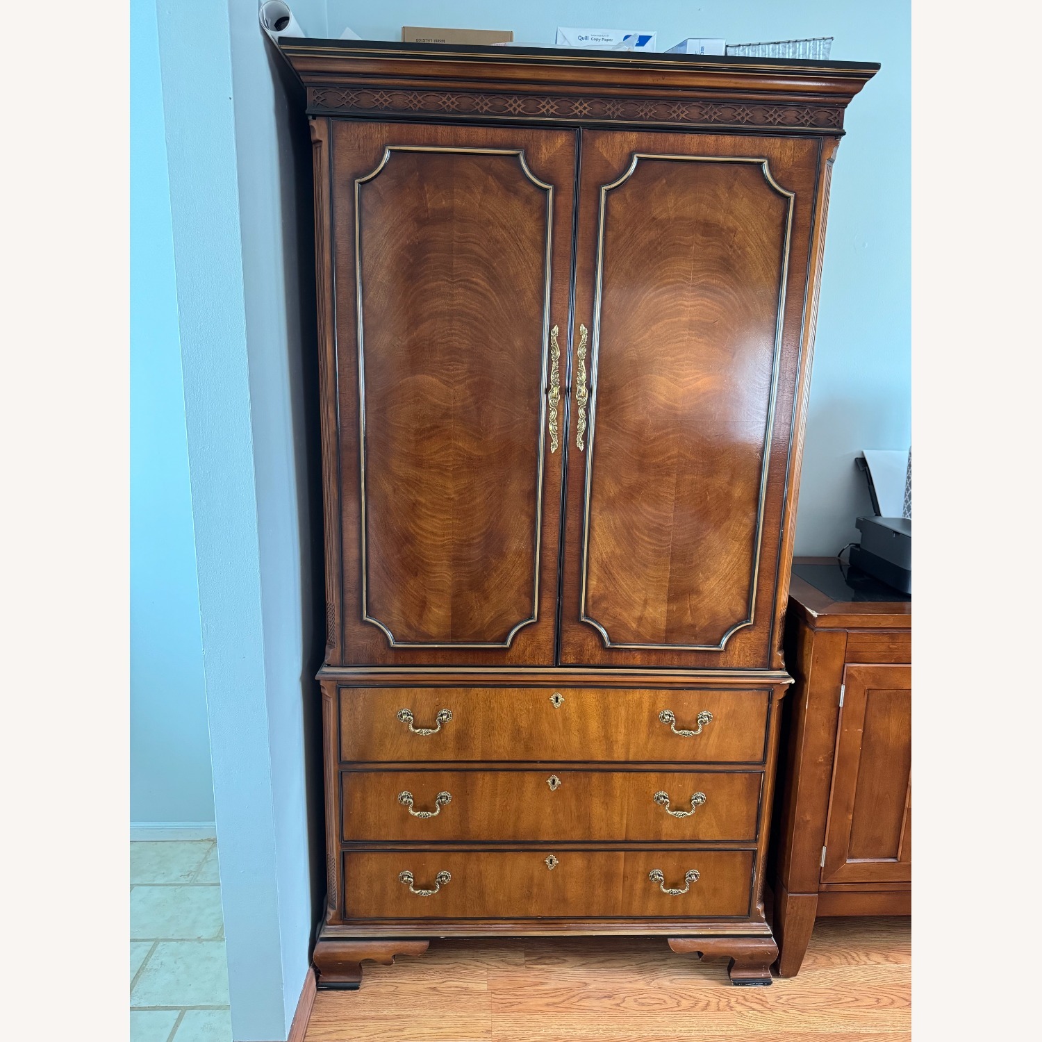 Drexel Heritage Solid Mahogany Armoire - image-8