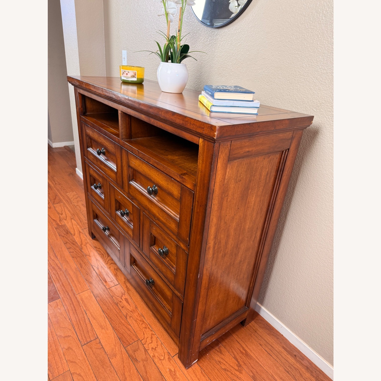 Brown Console - image-2