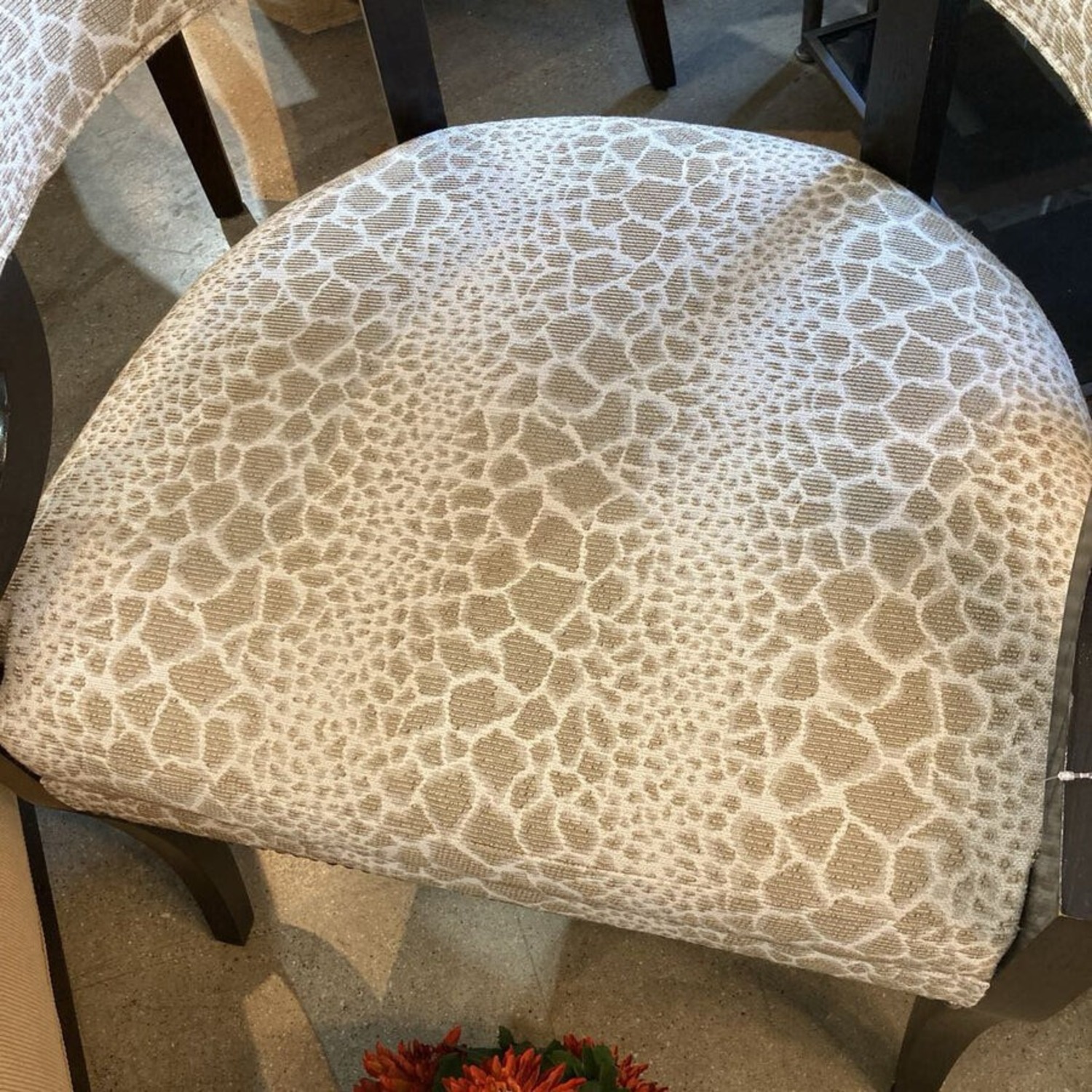Vanguard Thom Filicia Otisco Curved Back Chair - image-6